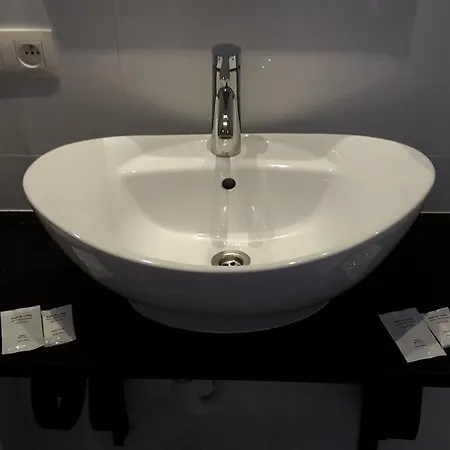 Lybeer Albergue Bruges
